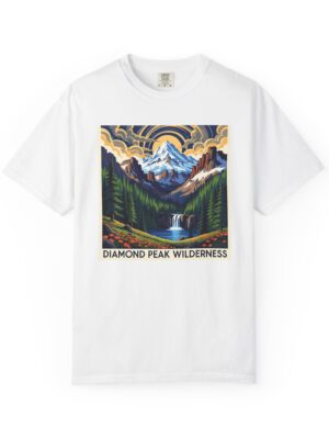 Diamond Peak Wilderness WPA Style Unisex T-shirt